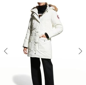 CANADA GOOSE TRILLIUM DOWN PARKA COAT w/ NATURAL COYOTE FUR TRIM